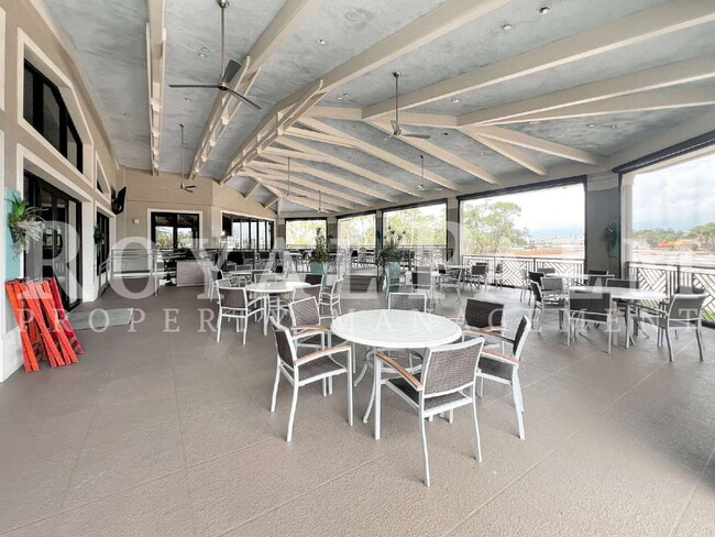 Building Photo - Renovated 3BR Home in The Forest — Seasonal Charm & Holiday Savings – Apply by 12/31 for One Mont...