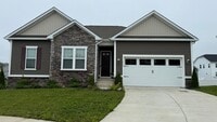 Building Photo - Spotsy Courthouse - Large Ranch Home