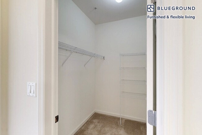 Building Photo - 27 Barker Ave