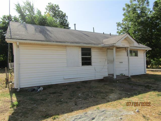 Building Photo - 708 N 6th St