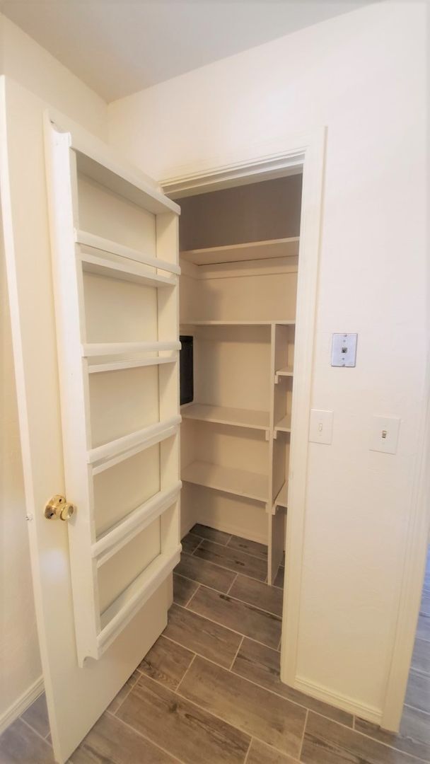 Building Photo - Super 3 Bed 2 Bath 2 Car Garage in Rolling...