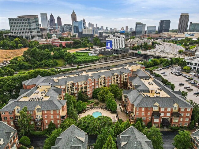 Building Photo - 1735 Peachtree St NE