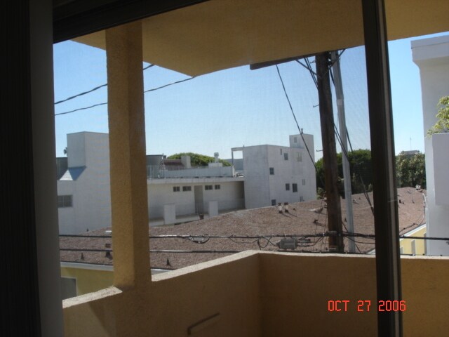 Building Photo - 918 3rd St