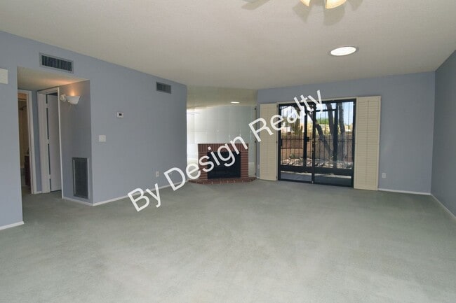 Building Photo - Moondance 2 Bed 2 Bath Patio Home