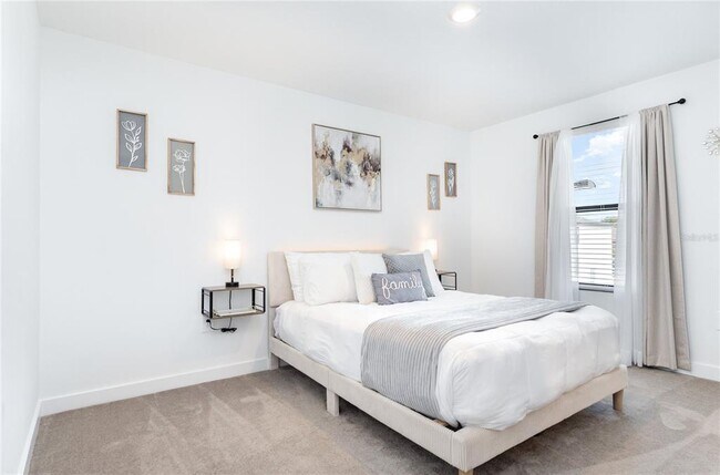 Building Photo - 3204 Sustainable Wy