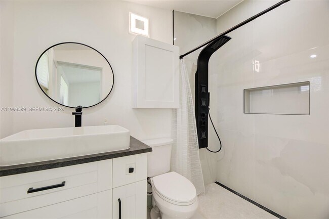 Building Photo - 17101 SW 48th St