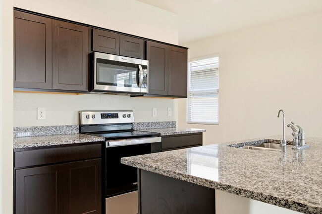 Building Photo - 35423 W San Sisto Ave
