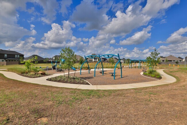 Building Photo - 31115 Albany Brook Ln