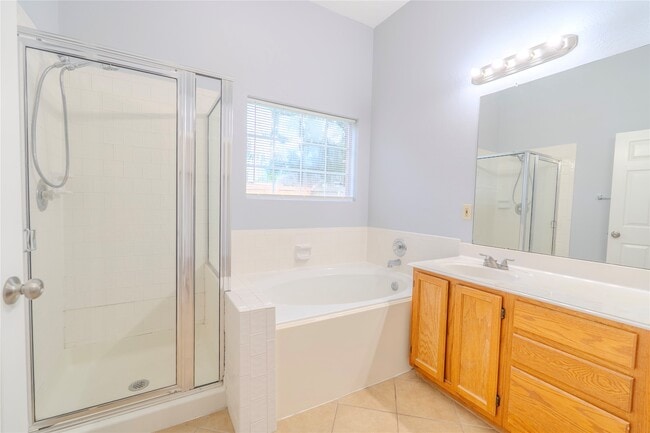 Building Photo - 13710 Sablegarden Ln