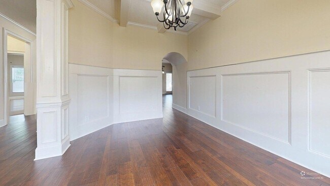 Building Photo - 8614 Crenshaw Dr