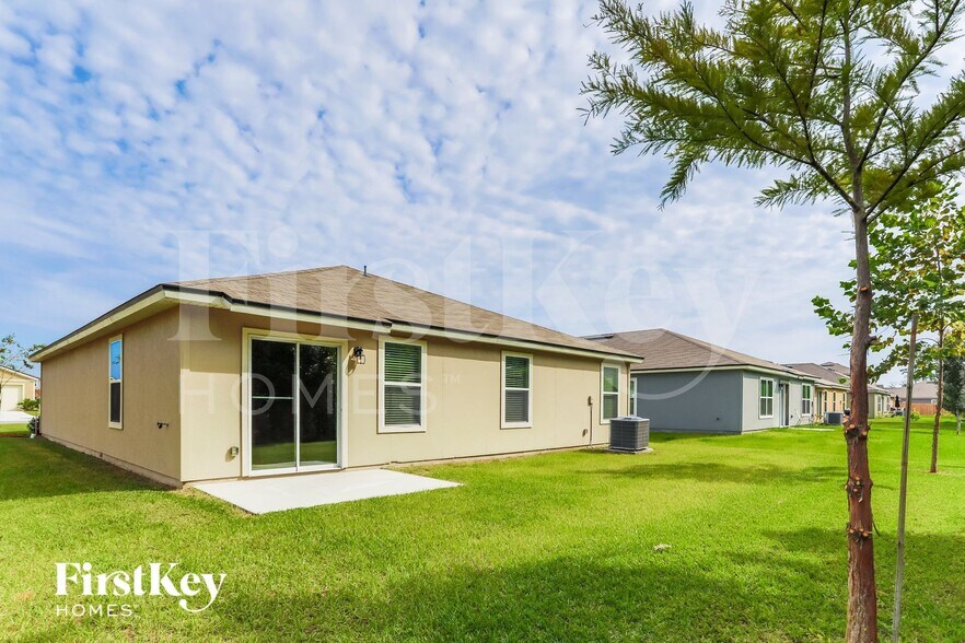 Building Photo - 3276 Canyon Falls Dr