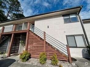 Building Photo - 2BR/2BA Condo close to Wrightsville Beach ...