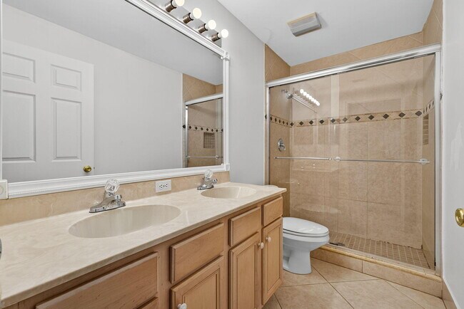 Building Photo - 11128 Nantucket Bay Ct
