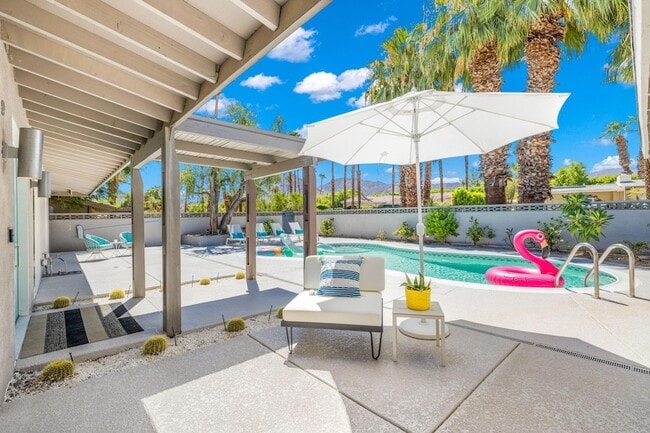 Building Photo - 74350 Covered Wagon Trail