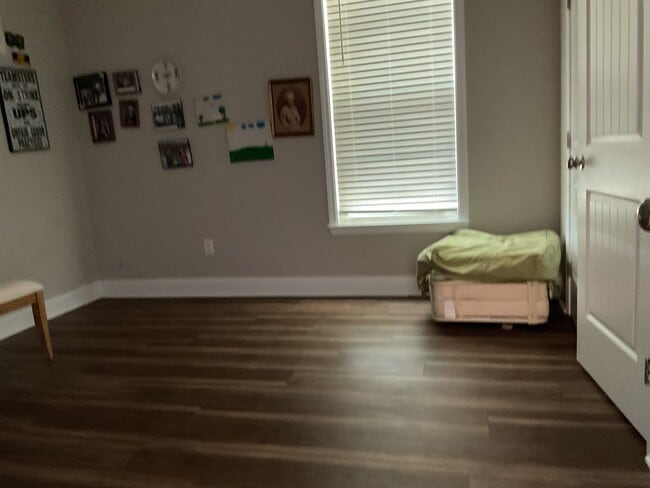 Building Photo - 159 W 1st St