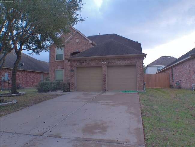 Building Photo - 20207 Emerald Cliff Ln