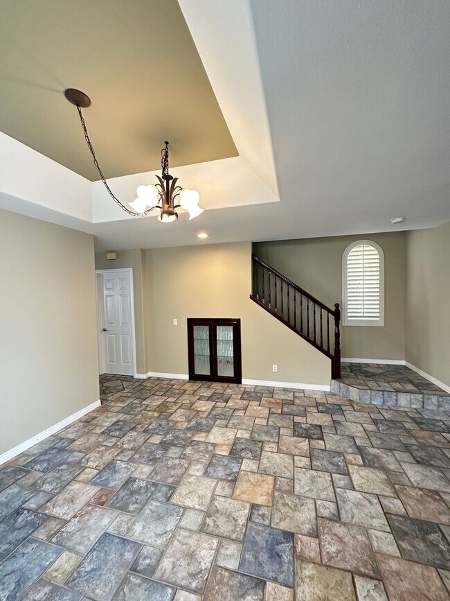 Building Photo - Downtown Huntington Beach - Beachfront Gorgeous Home - Stunning Remodel!!!