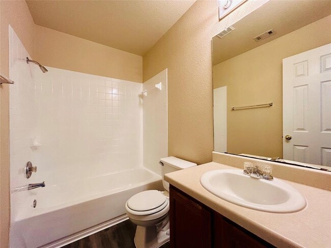 Building Photo - 1212 Sleepytime Trail