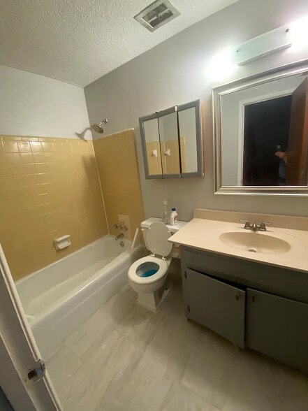 Building Photo - 1434 Al Seier Rd