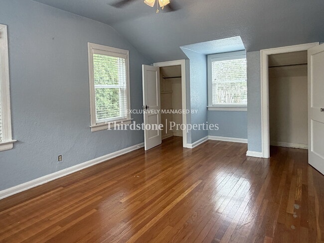 Building Photo - 1847 Naldo Ave