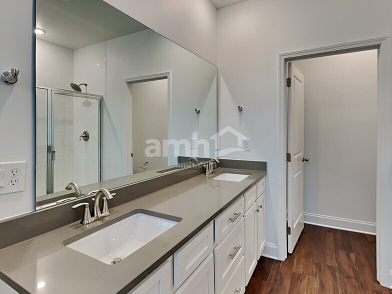 Building Photo - 5036 Pebble Bridge Way