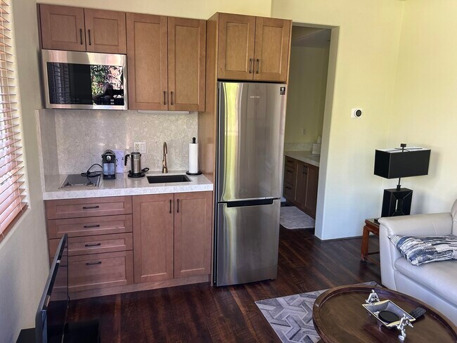 Building Photo - 49105 Casa Del Rio