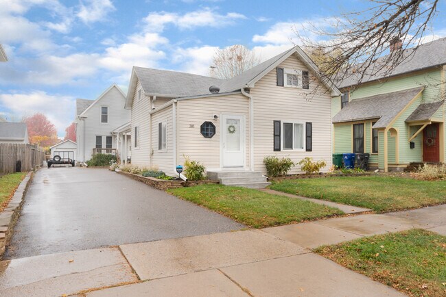 Building Photo - 385 Stryker Ave