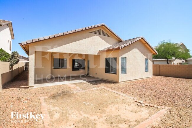 Building Photo - 8305 West Mohave Street