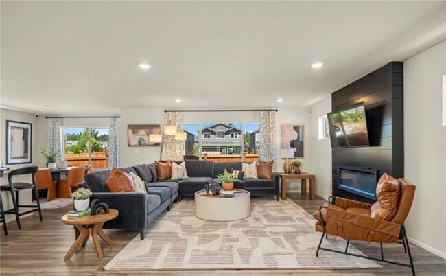 Building Photo - New Construction 3 bedroom property in Sul...
