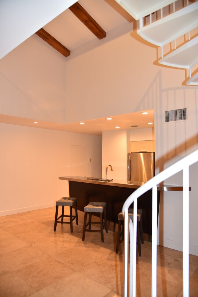 Building Photo - 15315 Loch Isle Dr W