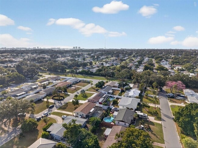 Building Photo - 11761 80th Ave