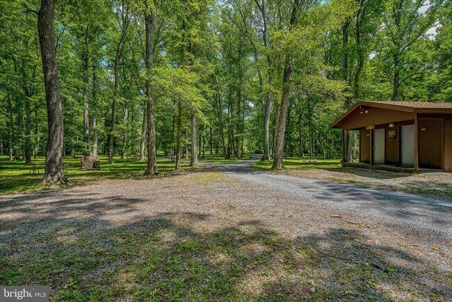 Building Photo - 67 Tranquil Way