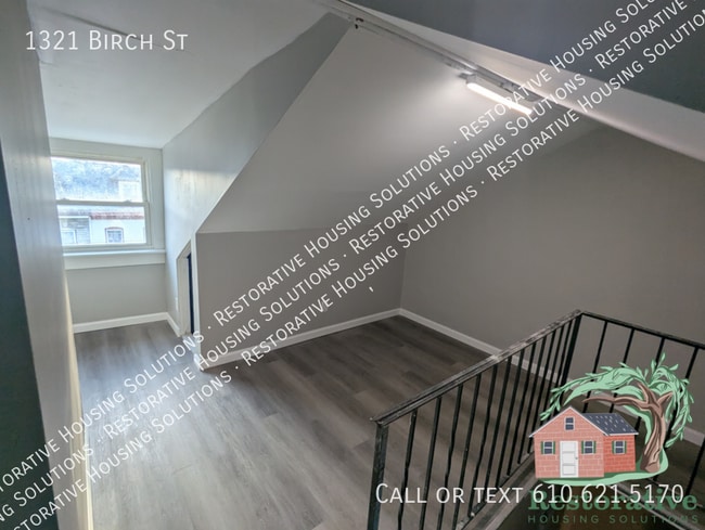Building Photo - 1321 Birch St