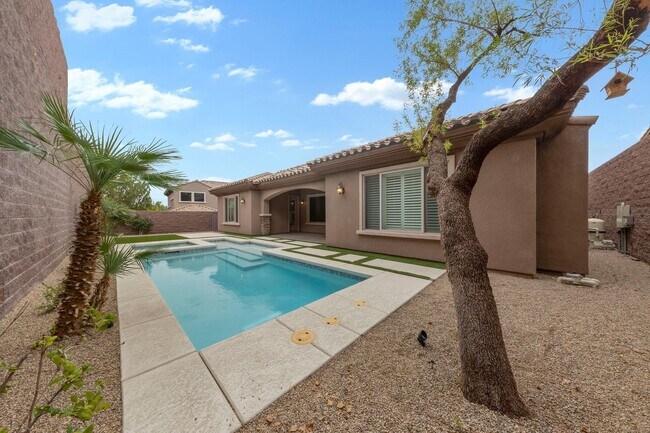 Building Photo - Luxurious Single-Story Estate in Guard-Gated Club at Madeira Canyon with Stunning Designer Finish...
