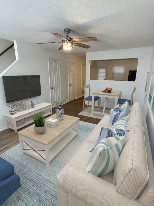 Building Photo - 4821 N Cedar St