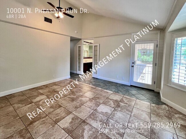 Building Photo - 10001 N Pheasant Run Dr