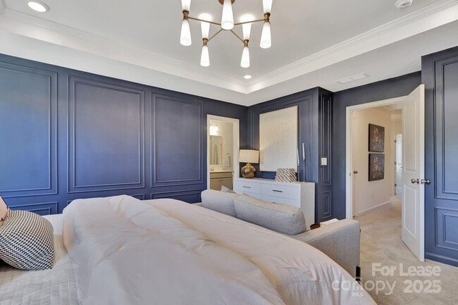 Building Photo - 747 Lock Haven Dr NW