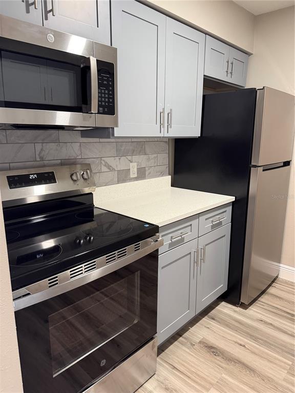 Building Photo - 9209 Tudor Dr