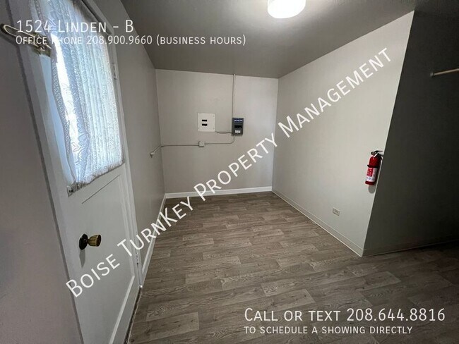 Building Photo - 1524 Linden-B