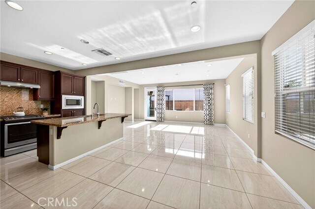 Building Photo - 783 Gatun St