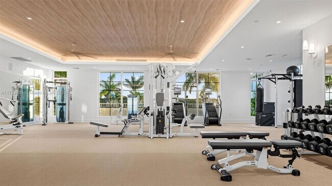 Building Photo - 1717 12th Ave S