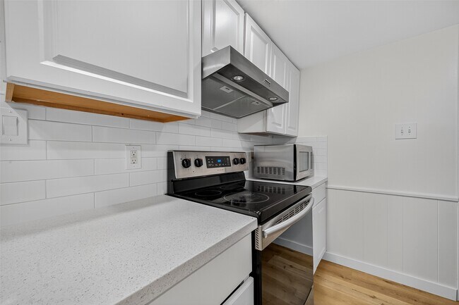 Building Photo - 12633 Memorial Dr
