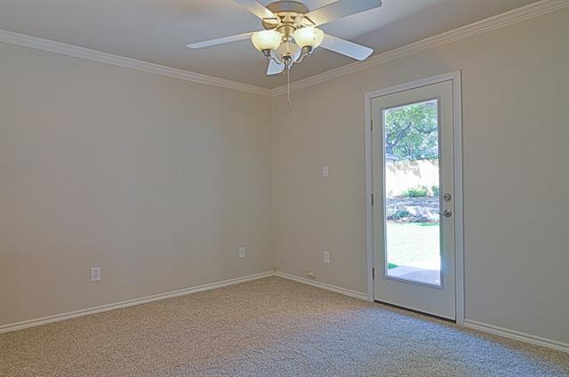 Building Photo - 3 Whispering Vine Ct