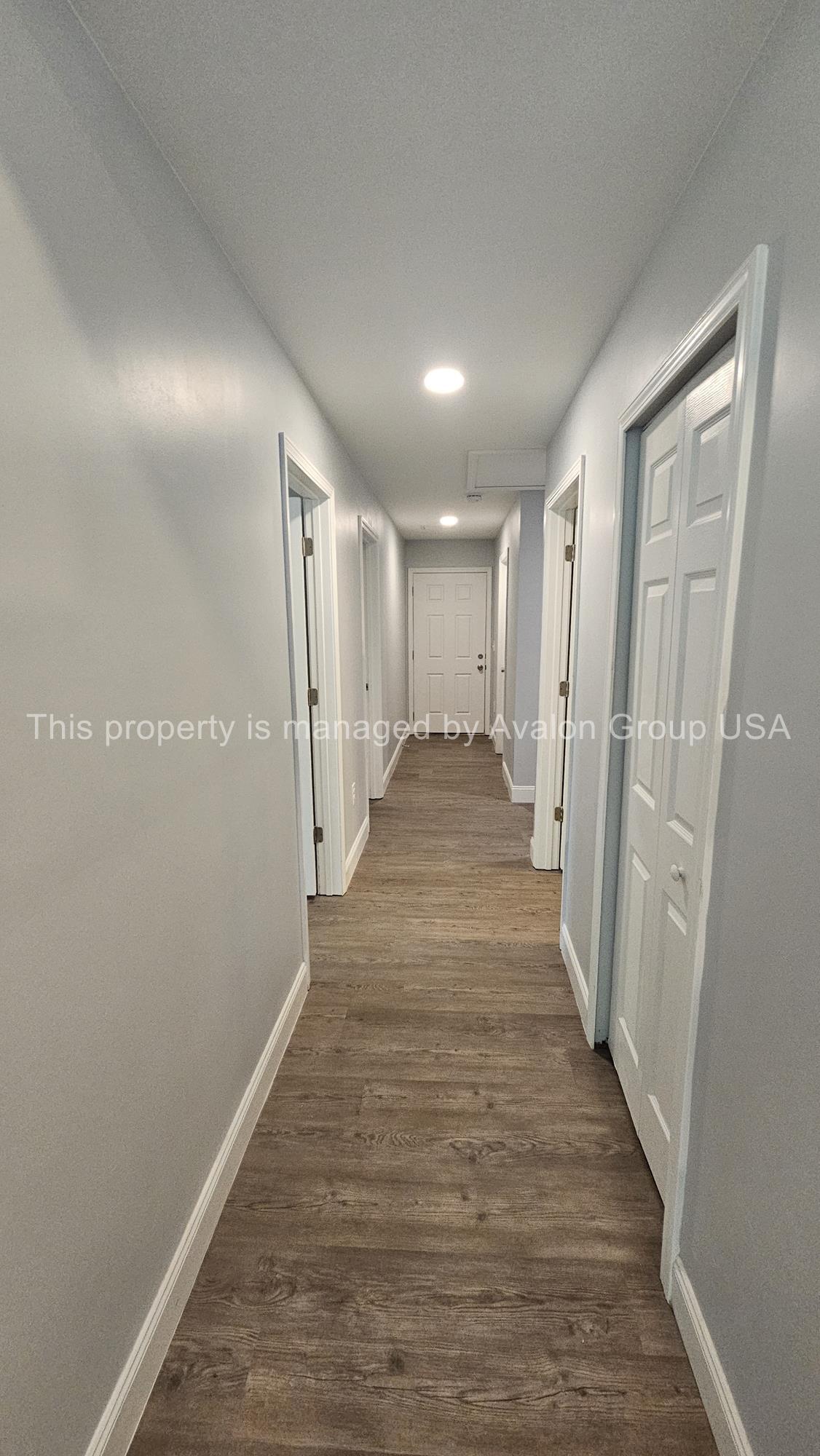 Building Photo - 1978 Solomon St