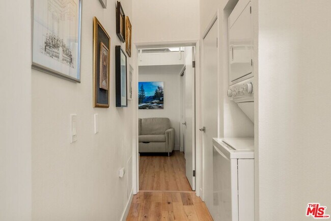 Building Photo - 3988 Beethoven St