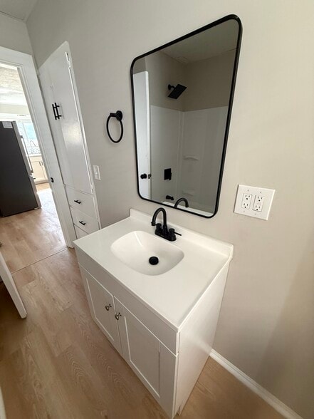 Building Photo - 67 N Harris Ave