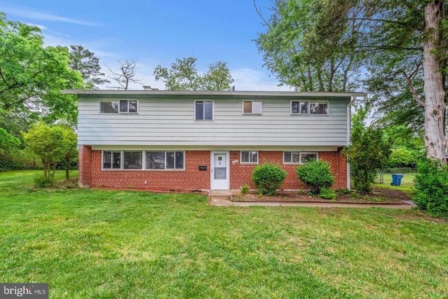 Building Photo - 6318 Willowood Ln