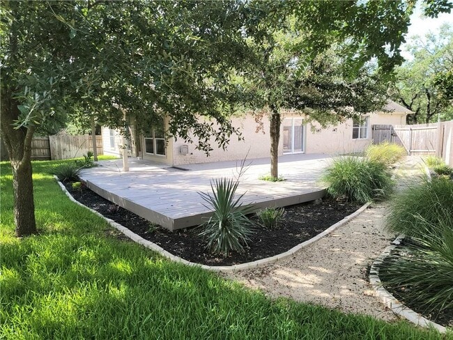 Building Photo - 2833 Checker Dr