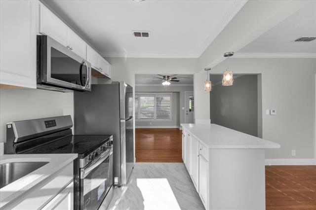 Building Photo - 3133 Bigham Blvd