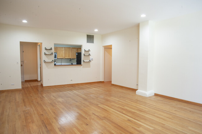 Building Photo - 431 S Dearborn St